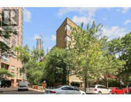 609 - 26 ST. JOSEPH STREET, Toronto, Ontario