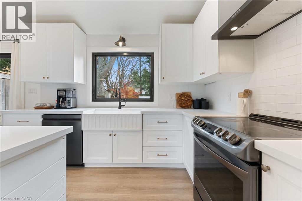 46 Roselawn Avenue, Ancaster, Ontario L9G 2J2 - Photo 4 - 40786995