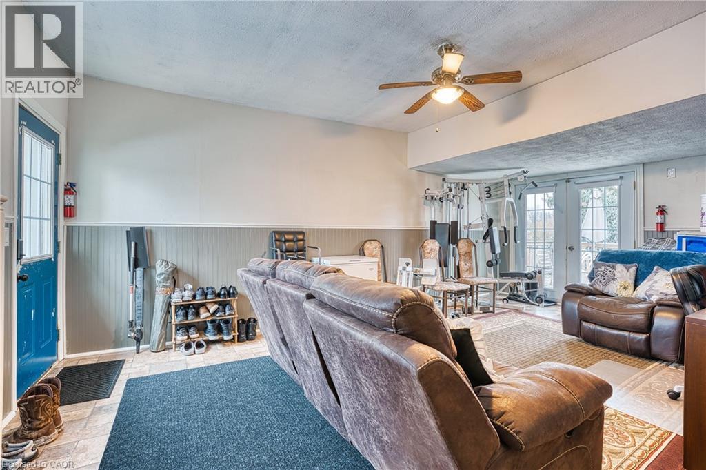 745 Main Street W, Listowel, Ontario N4W 1B2 - Photo 9 - 40787990