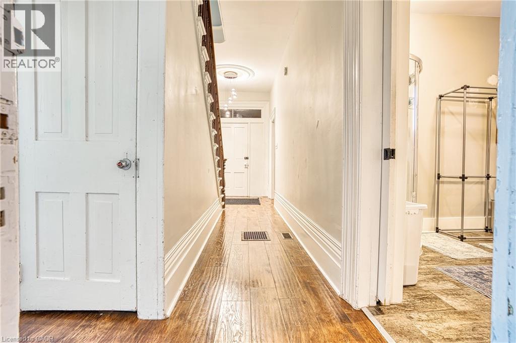 745 Main Street W, Listowel, Ontario N4W 1B2 - Photo 14 - 40787990