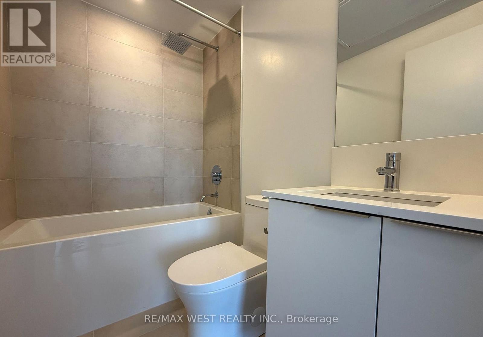 4209 - 8 Wellesley Street W, Toronto, Ontario  M4Y 0J5 - Photo 10 - C12527704