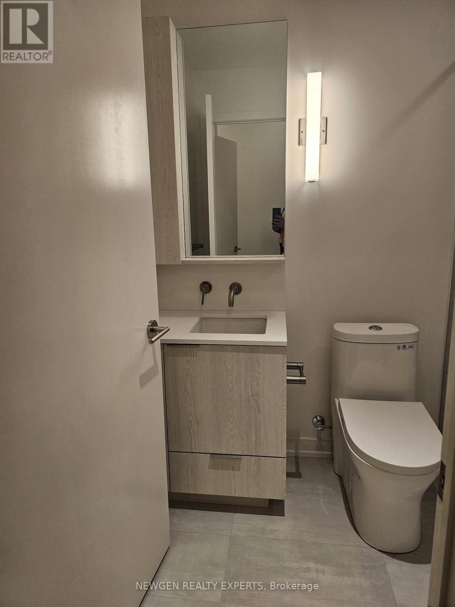 217 - 110 Broadway Avenue, Toronto, Ontario  M4P 1V7 - Photo 14 - C12552296