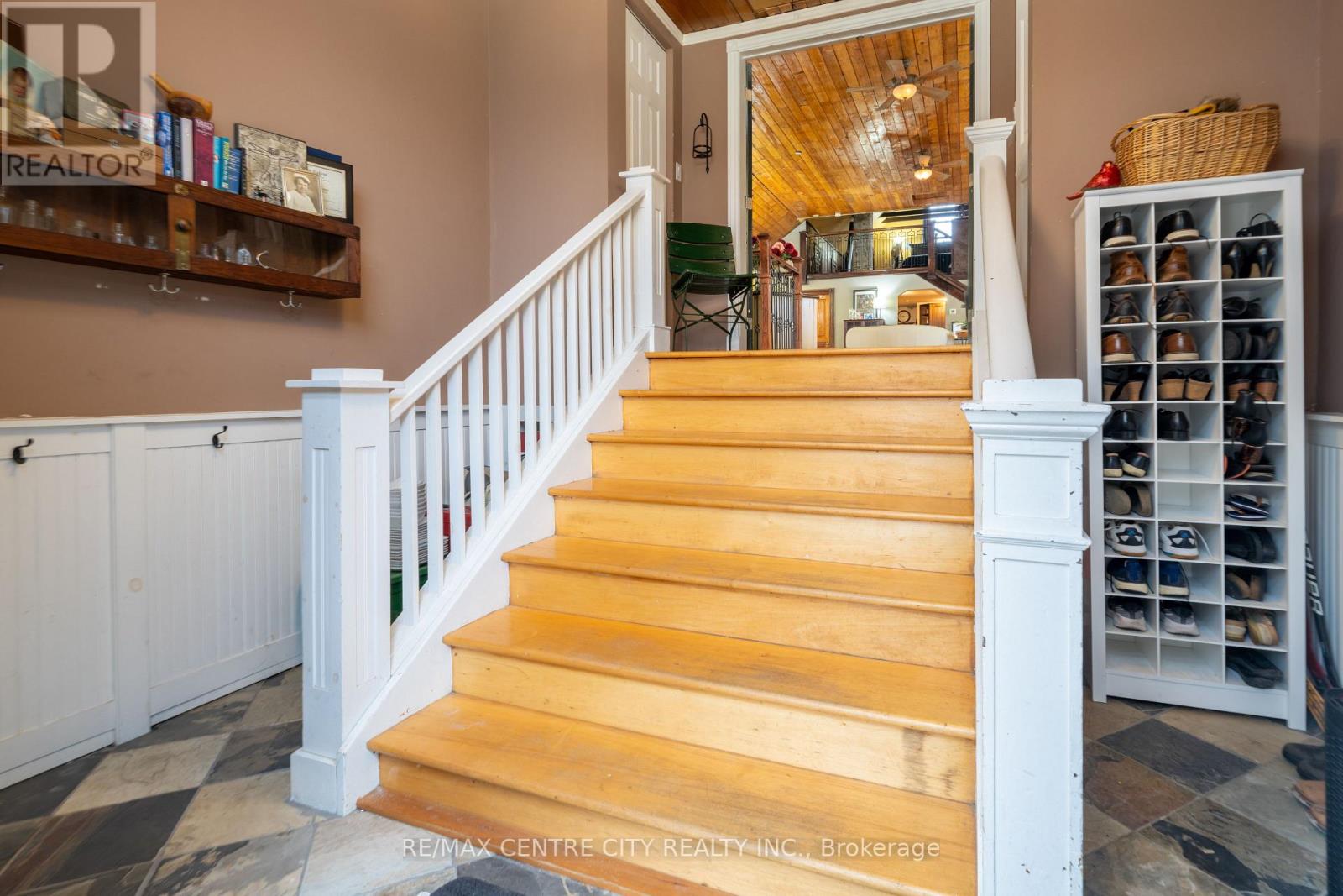 50 High Street W, Strathroy-Caradoc, Ontario  N7G 1G5 - Photo 4 - X12558416