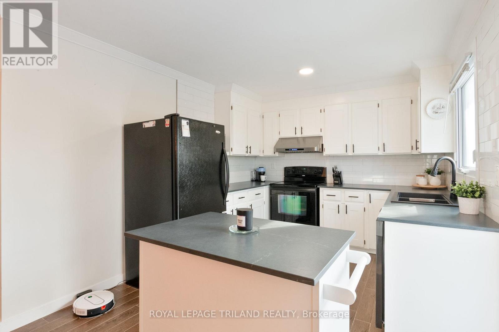 42 Benedict Court, London East, Ontario  N5Y 5H6 - Photo 12 - X12558506