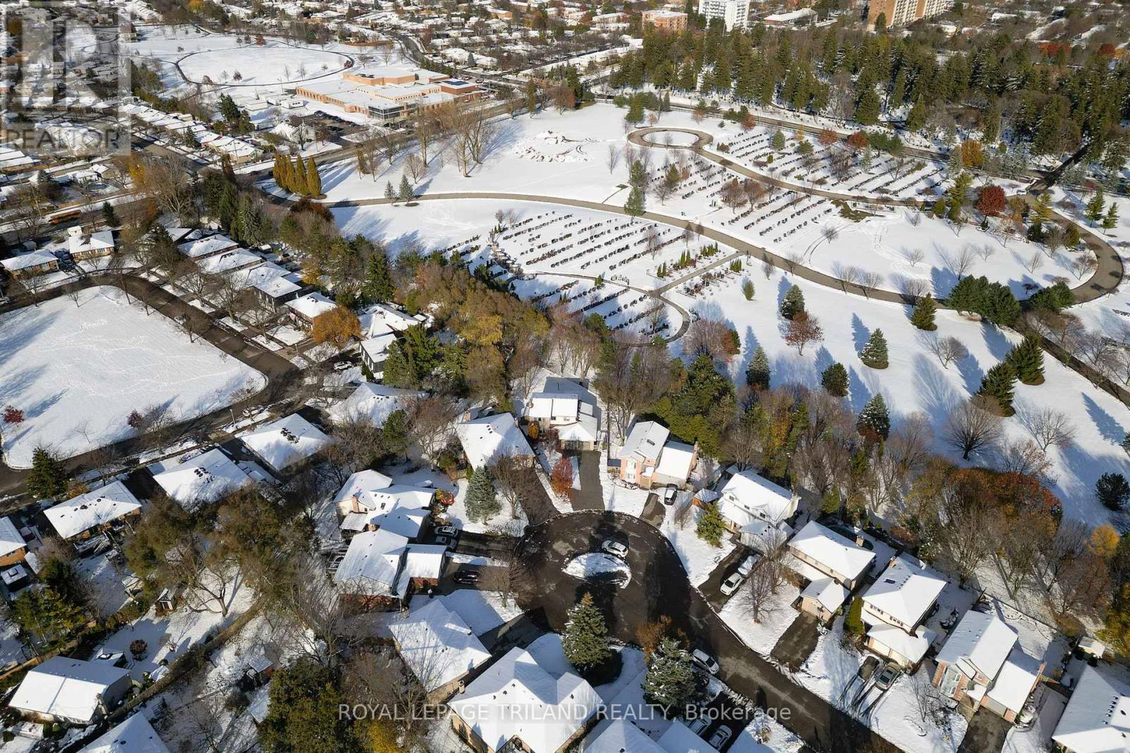 42 Benedict Court, London East, Ontario  N5Y 5H6 - Photo 37 - X12558506