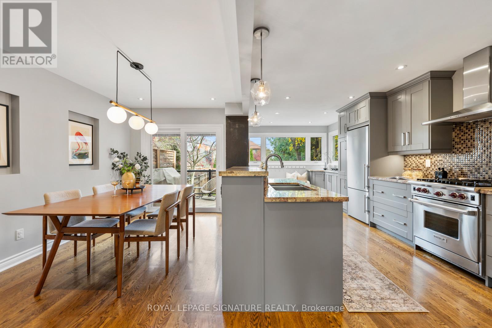 27 Beechwood Drive, Toronto, Ontario  M4K 3H7 - Photo 12 - E12558236