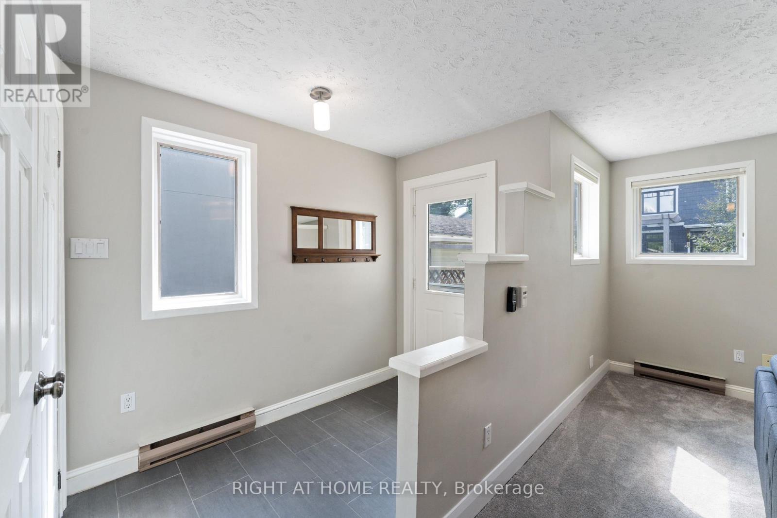 284 Churchill Avenue N, Ottawa, Ontario  K1Z 5B6 - Photo 9 - X12558420