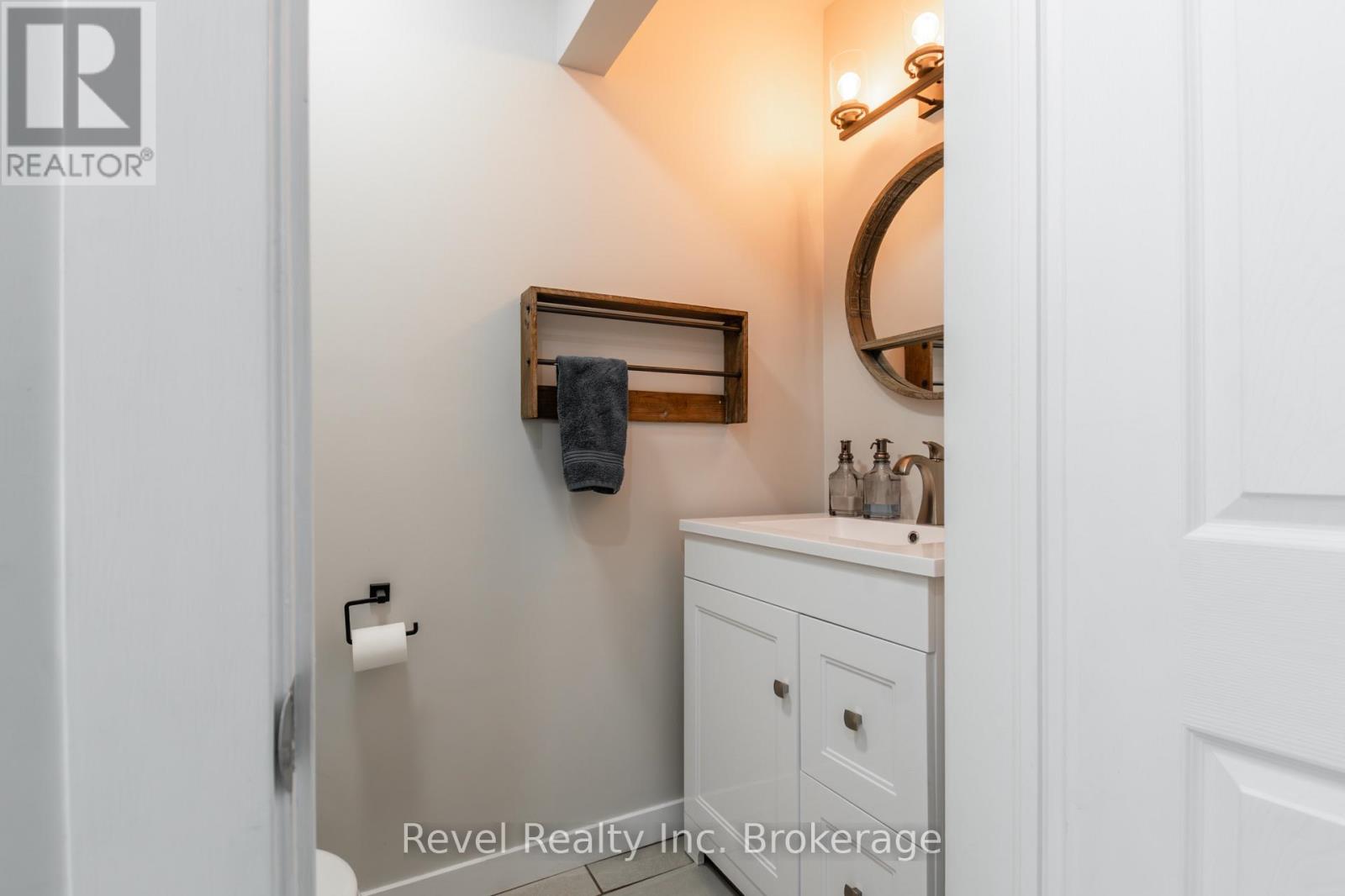 855 Highway 17 E, Bonfield, Ontario  P0H 1E0 - Photo 35 - X12168587