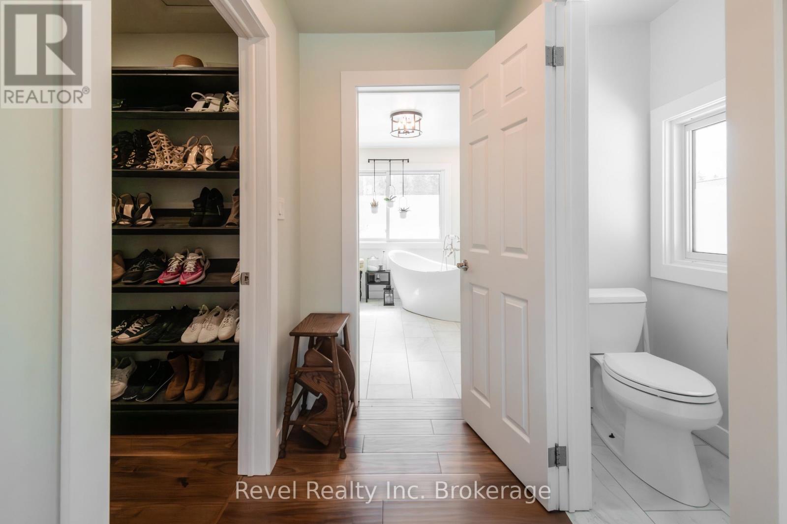 855 Highway 17 E, Bonfield, Ontario  P0H 1E0 - Photo 26 - X12168587