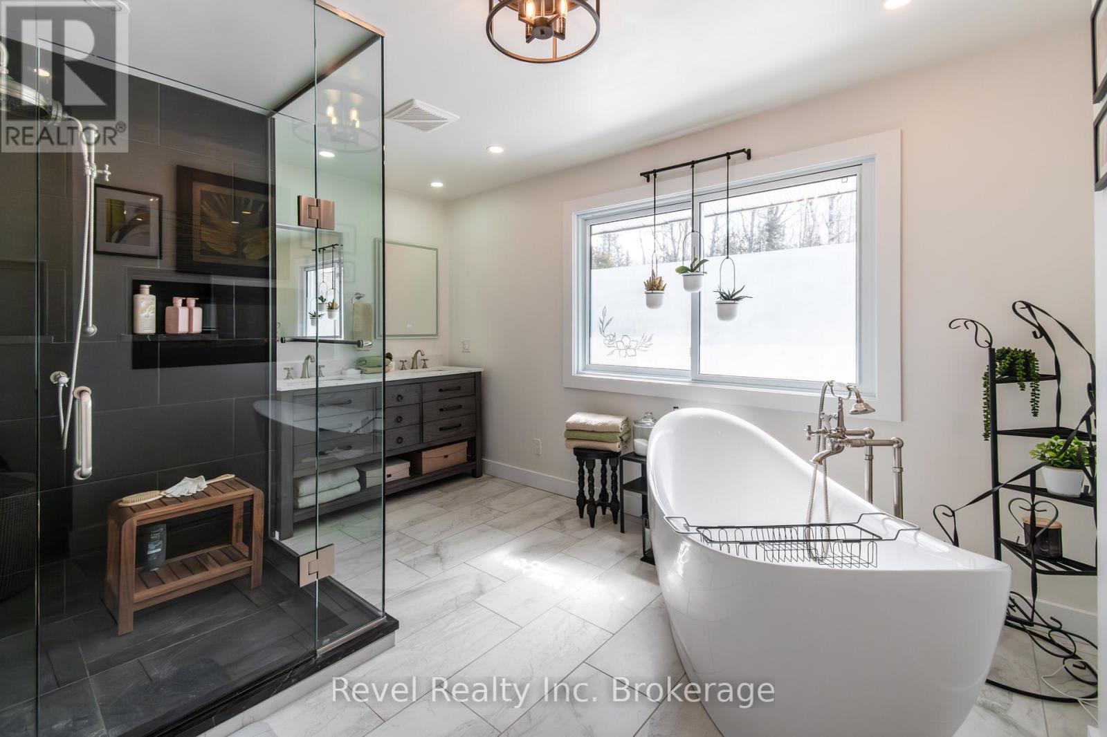 855 Highway 17 E, Bonfield, Ontario  P0H 1E0 - Photo 27 - X12168587