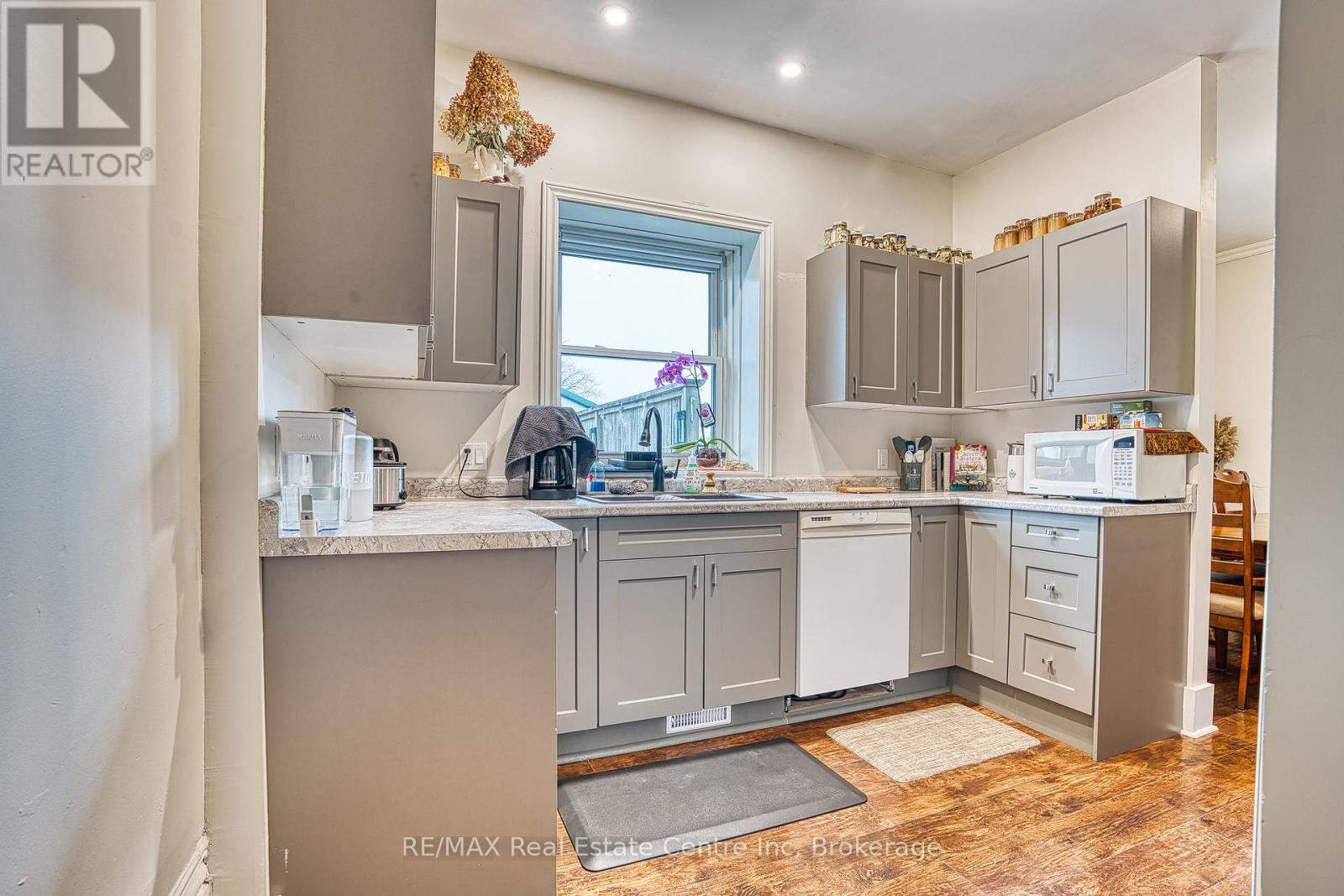 745 Main Street W, North Perth, Ontario  N4W 1B2 - Photo 18 - X12553118