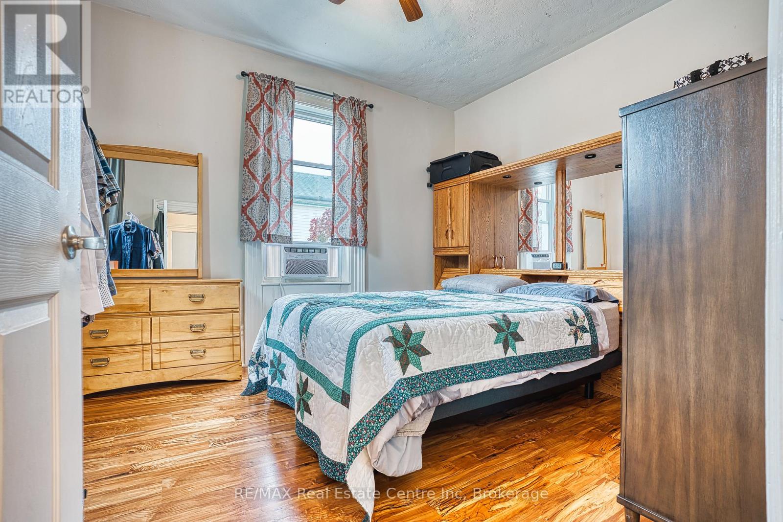 745 Main Street W, North Perth, Ontario  N4W 1B2 - Photo 22 - X12553118