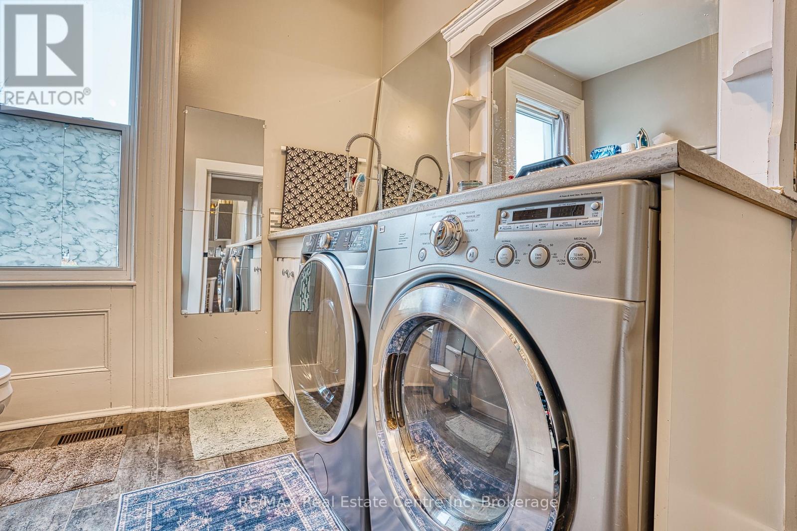 745 Main Street W, North Perth, Ontario  N4W 1B2 - Photo 17 - X12553118