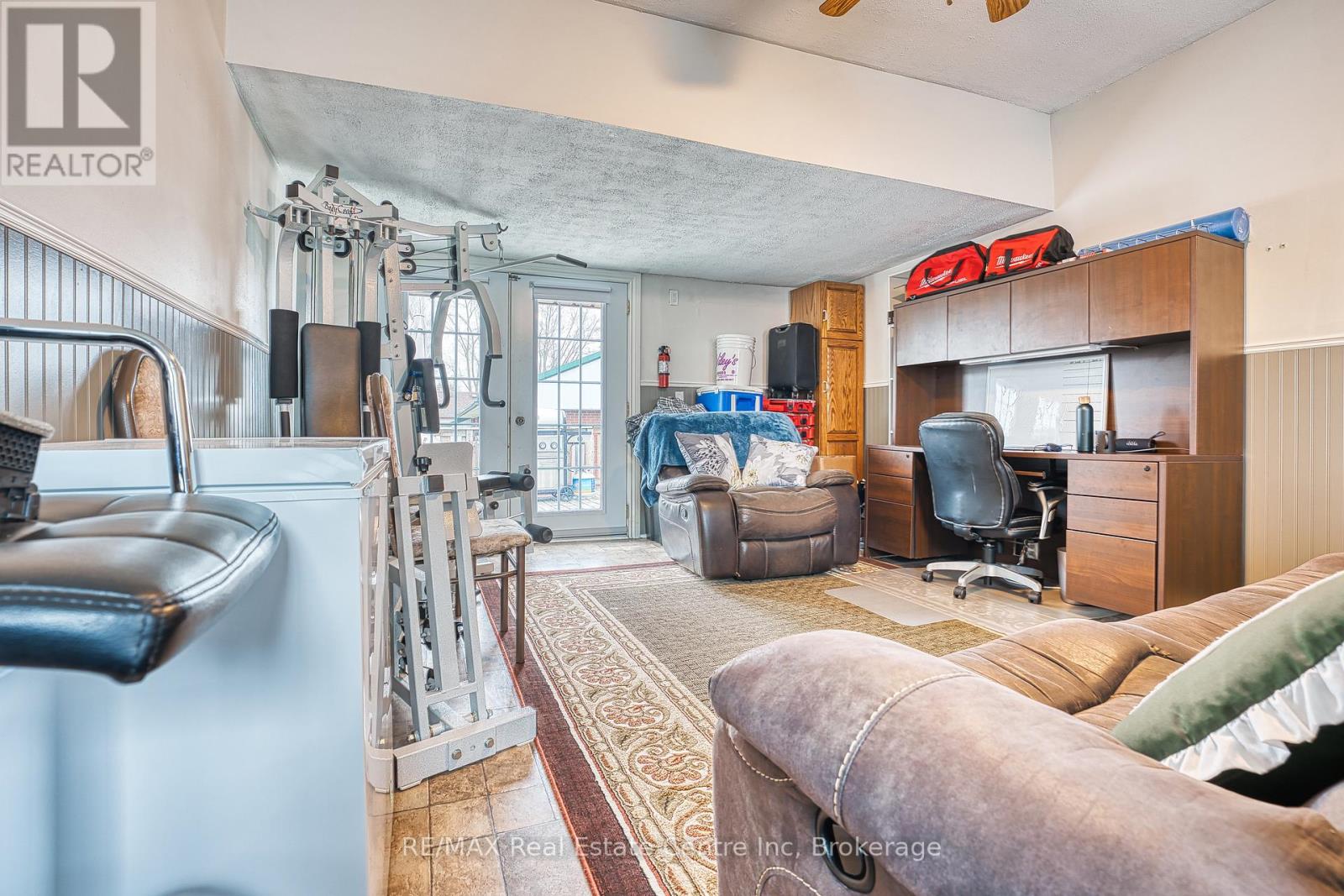 745 Main Street W, North Perth, Ontario  N4W 1B2 - Photo 8 - X12553118