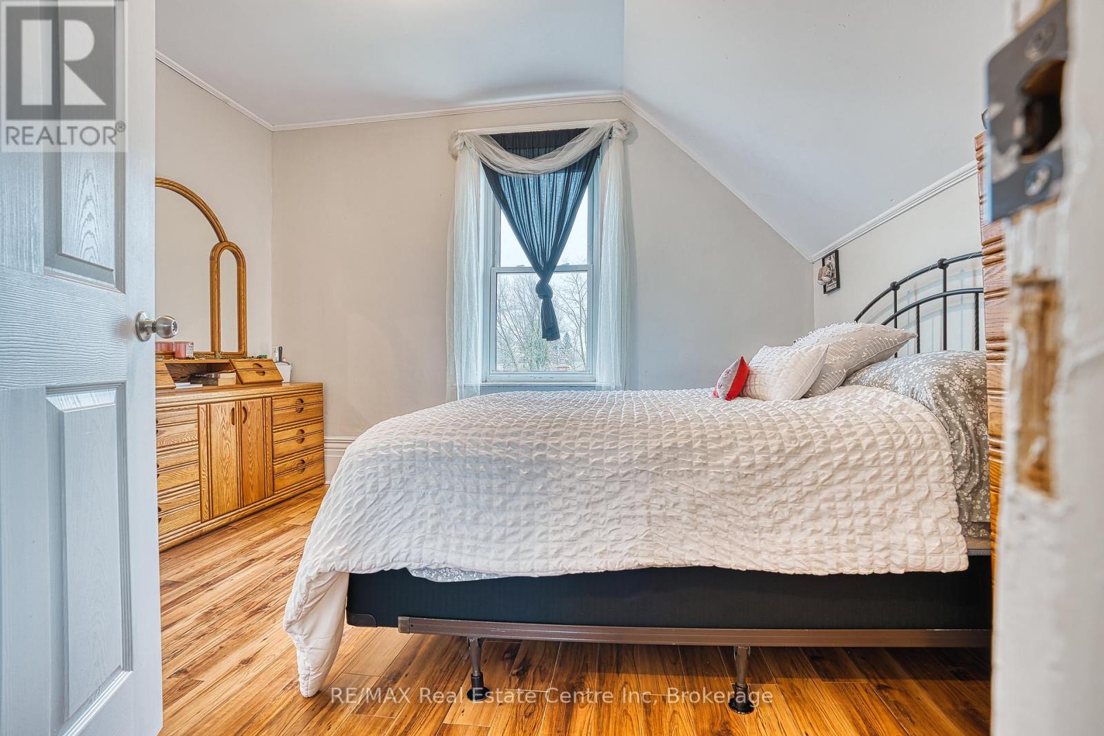 745 Main Street W, North Perth, Ontario  N4W 1B2 - Photo 27 - X12553118