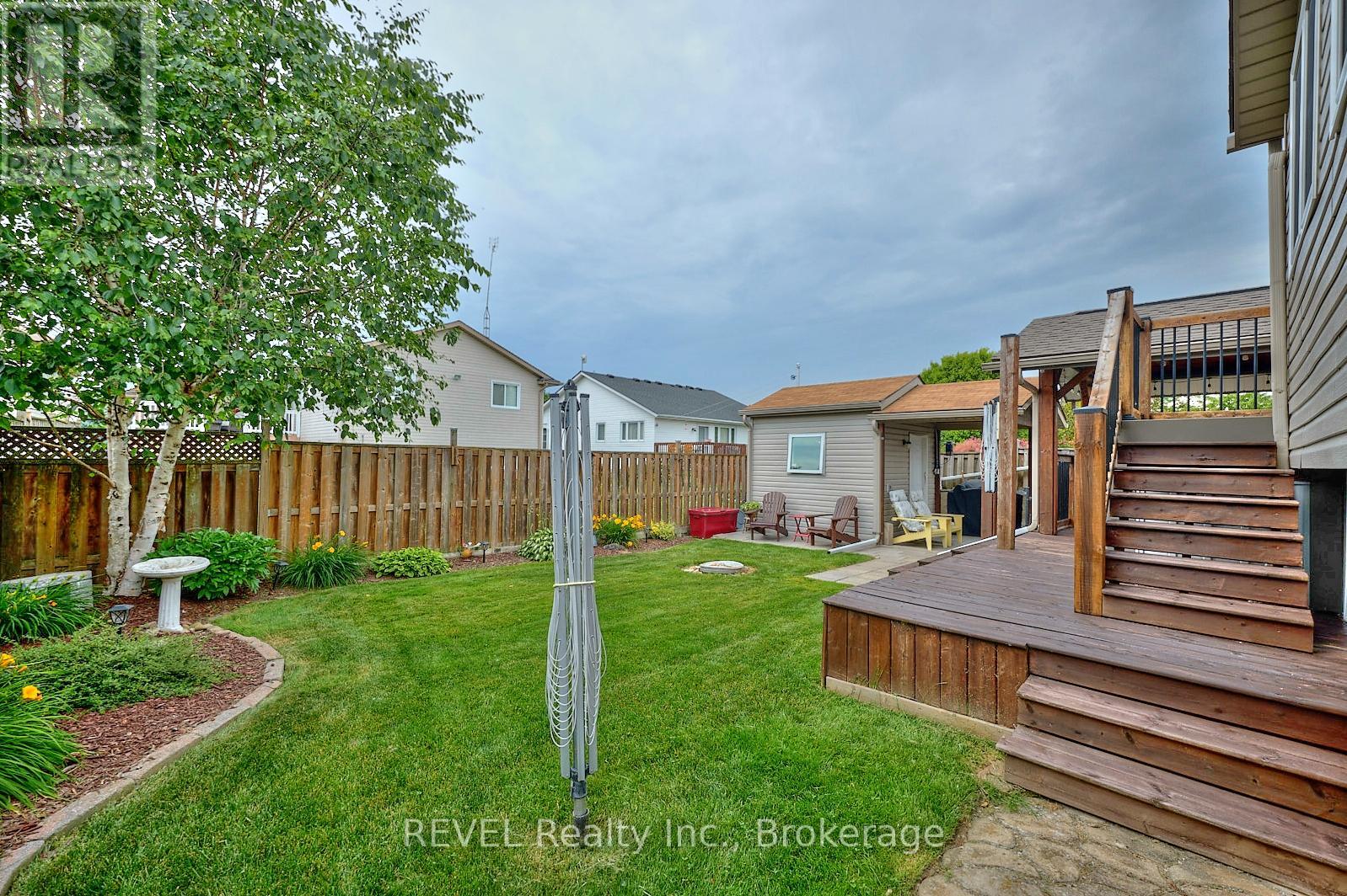 43 Rochelle Crescent, Fort Erie, Ontario  L0S 1N0 - Photo 26 - X12558338