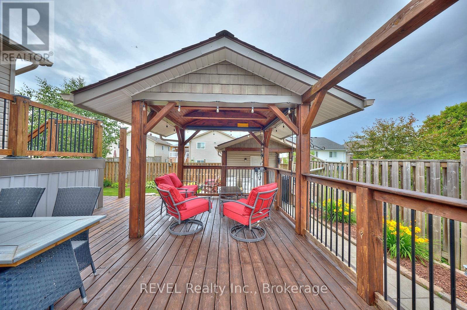 43 Rochelle Crescent, Fort Erie, Ontario  L0S 1N0 - Photo 28 - X12558338