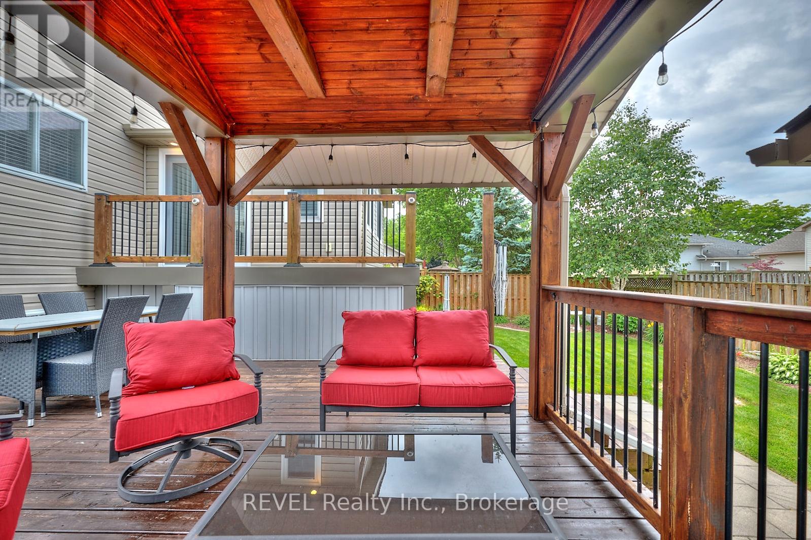 43 Rochelle Crescent, Fort Erie, Ontario  L0S 1N0 - Photo 31 - X12558338