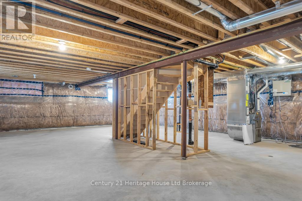 30 Seaton Crescent, Tillsonburg, Ontario  N4G 0J8 - Photo 24 - X12558374