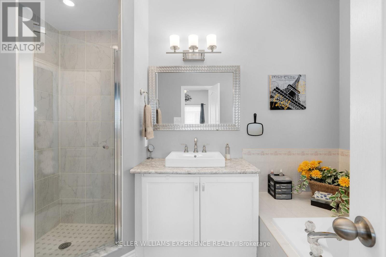 33 Allsop Crescent, Barrie, Ontario  L4N 8T7 - Photo 12 - S12558188