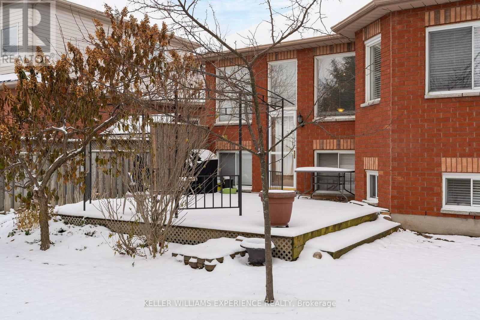 33 Allsop Crescent, Barrie, Ontario  L4N 8T7 - Photo 21 - S12558188