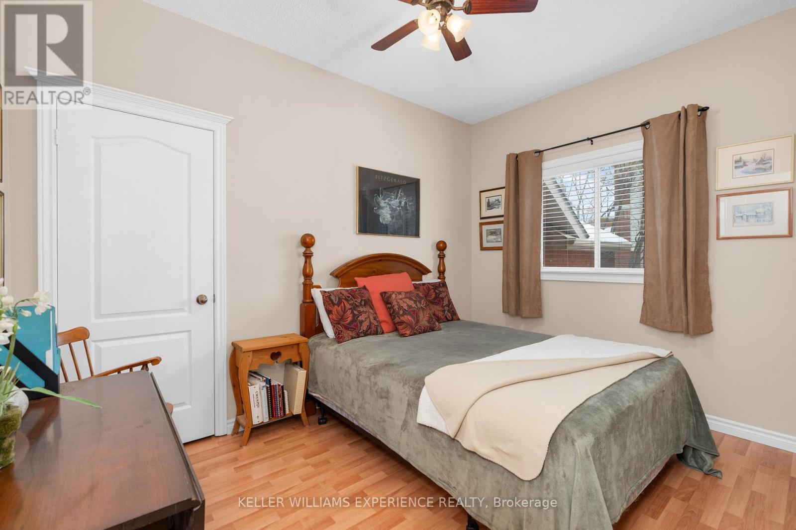 33 Allsop Crescent, Barrie, Ontario  L4N 8T7 - Photo 8 - S12558188