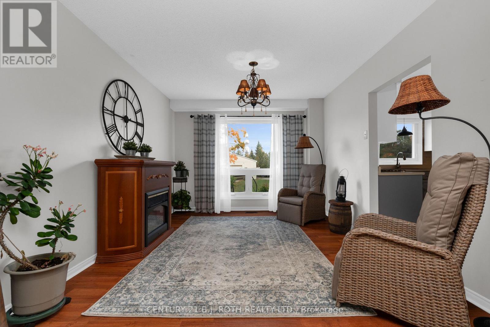 5627 7th Line N, Oro-Medonte, Ontario  L0K 1E0 - Photo 9 - S12558242