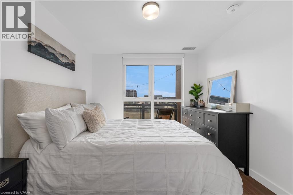 150 Sabina Drive Unit# 301, Oakville, Ontario  L6H 0W3 - Photo 21 - 40789056