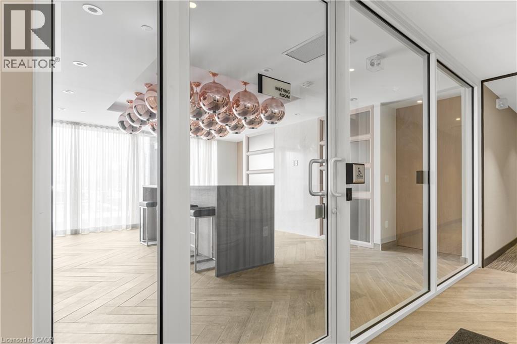 150 Sabina Drive Unit# 301, Oakville, Ontario  L6H 0W3 - Photo 5 - 40789056