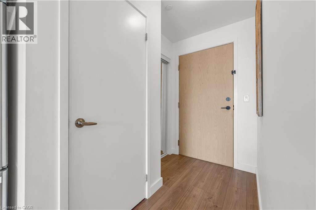 150 Sabina Drive Unit# 301, Oakville, Ontario  L6H 0W3 - Photo 8 - 40789056