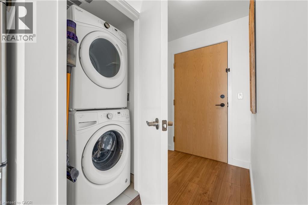 150 Sabina Drive Unit# 301, Oakville, Ontario  L6H 0W3 - Photo 9 - 40789056