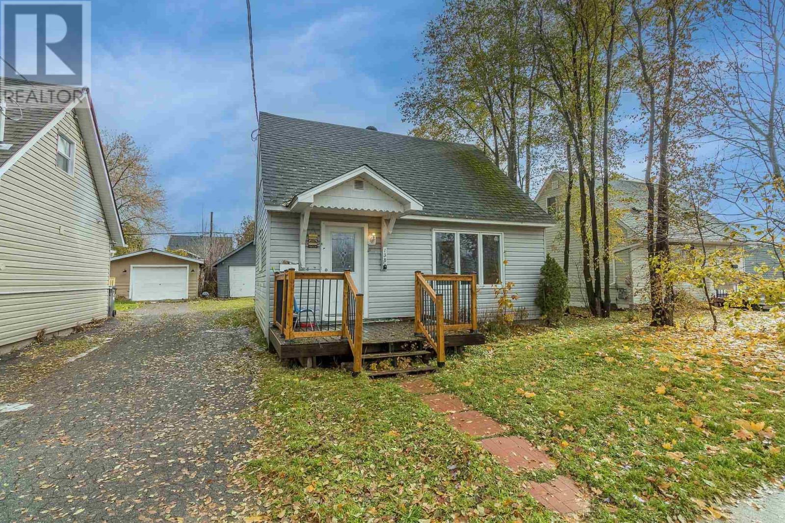 138 Brien Ave, Sault Ste. Marie, Ontario  P6B 2Y8 - Photo 2 - SM253256