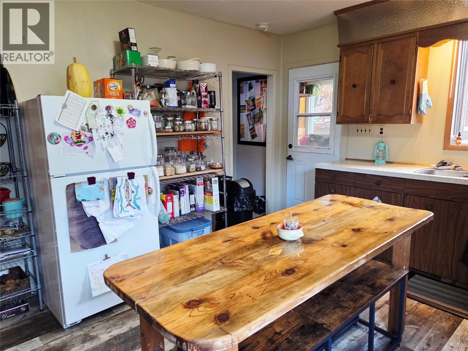 608 4 Avenue, Kimberley, British Columbia  V1A 2S1 - Photo 11 - 10369554