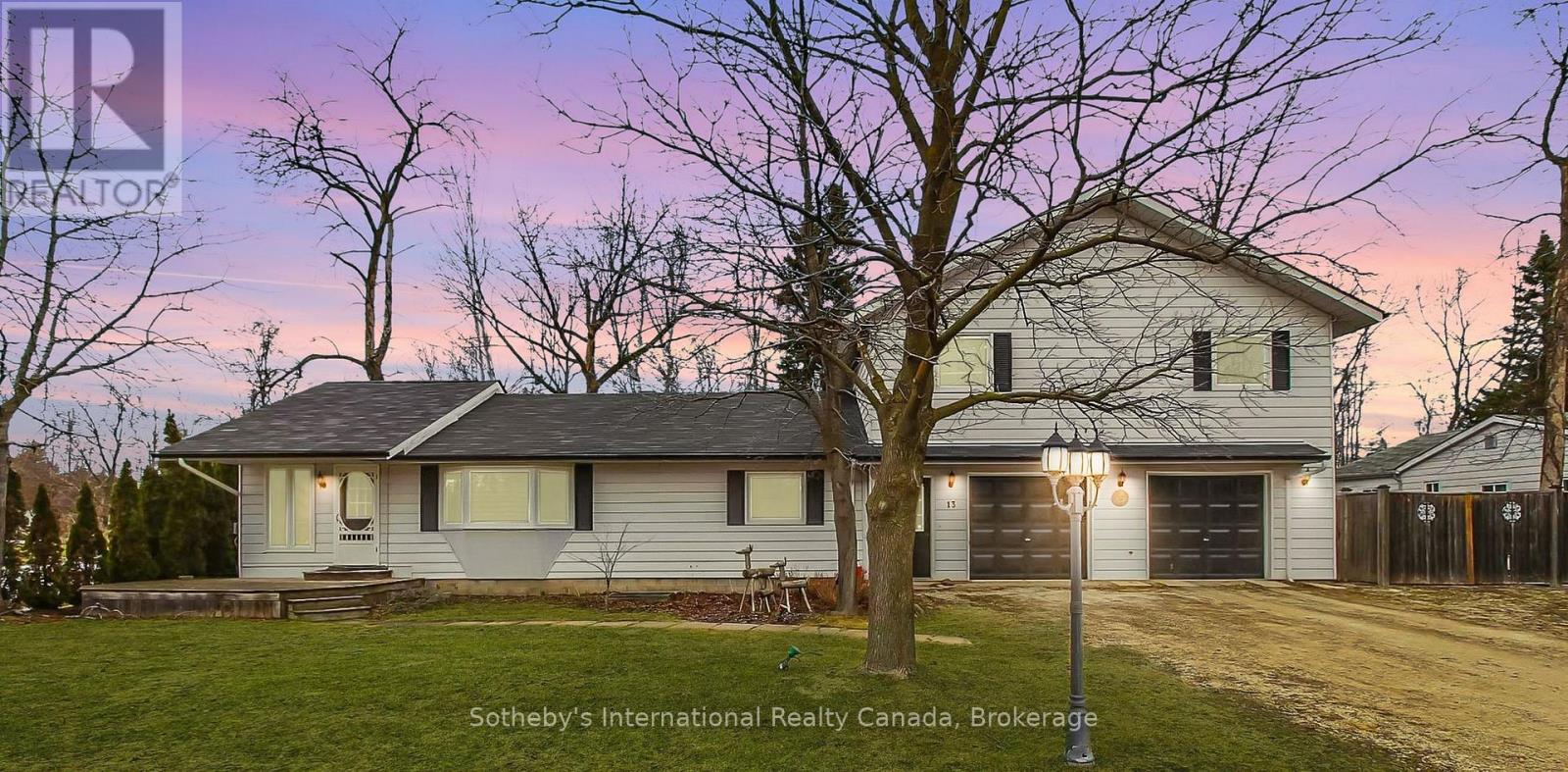 13 Belcher Street, Collingwood, Ontario  L9Y 3Z1 - Photo 1 - S12558282