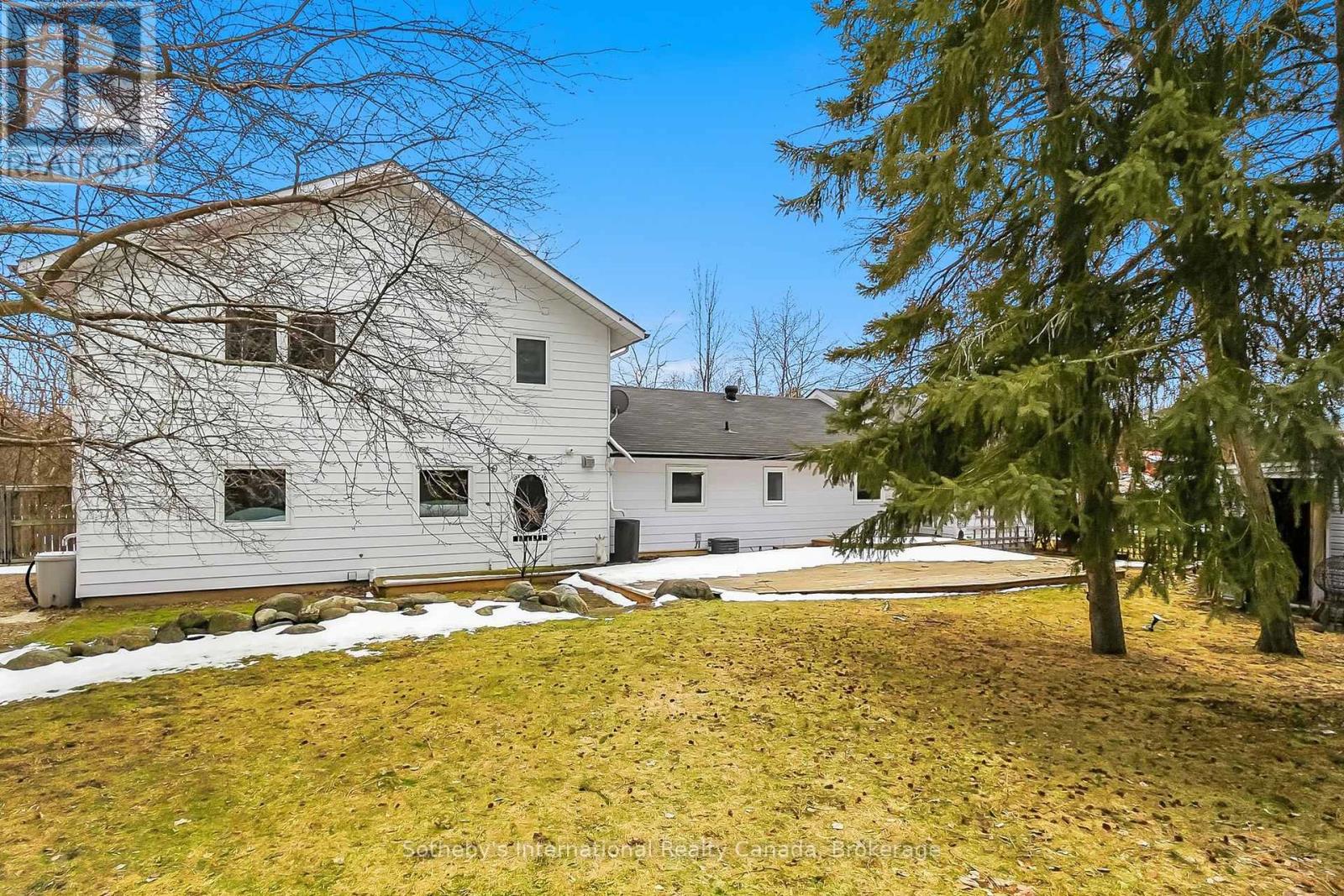 13 Belcher Street, Collingwood, Ontario  L9Y 3Z1 - Photo 5 - S12558282