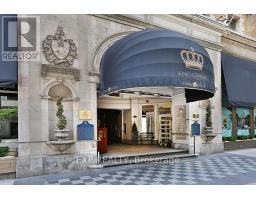 527 - 22 LEADER LANE, Toronto, Ontario