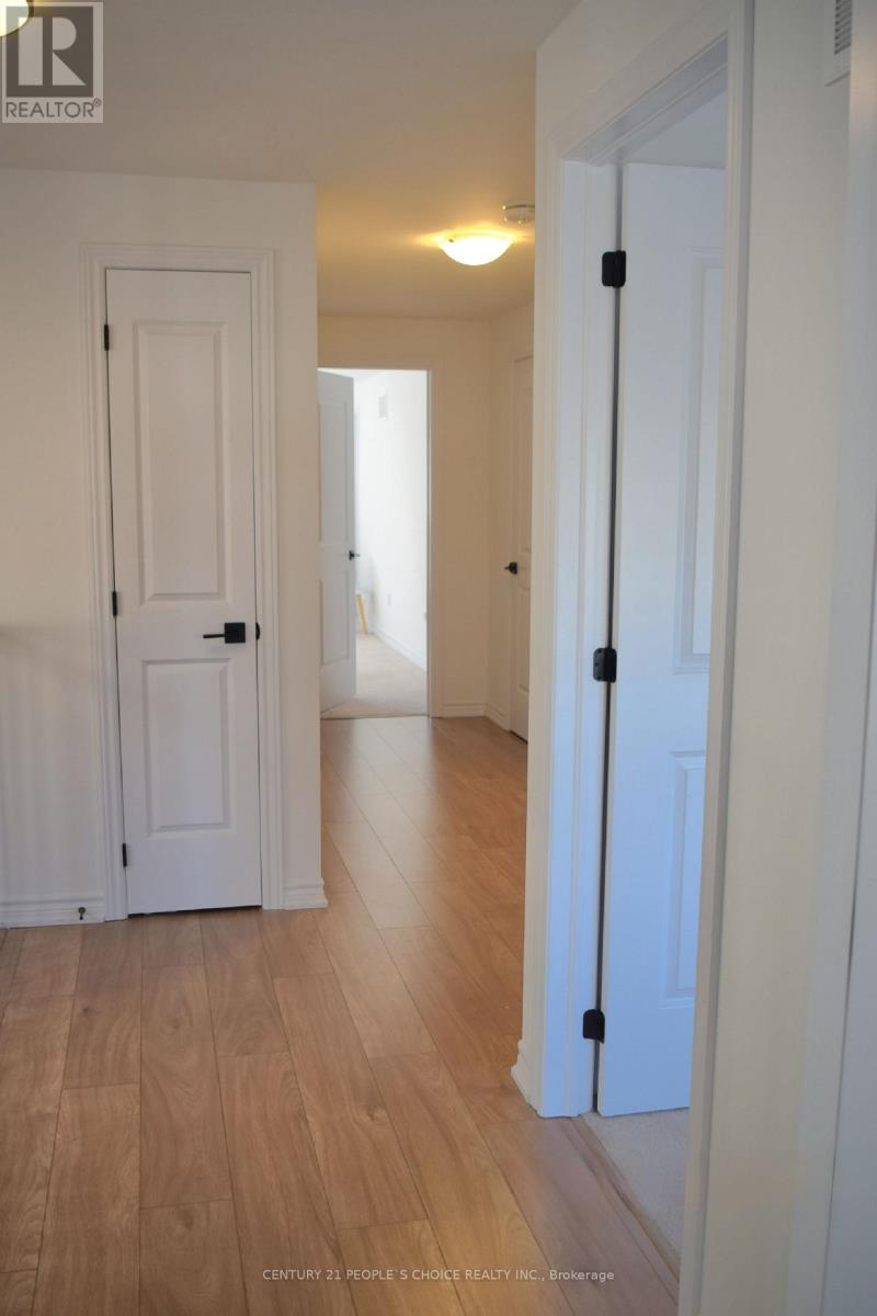 107 Molozzi Street, Erin, Ontario  N0B 1T0 - Photo 14 - X12551996