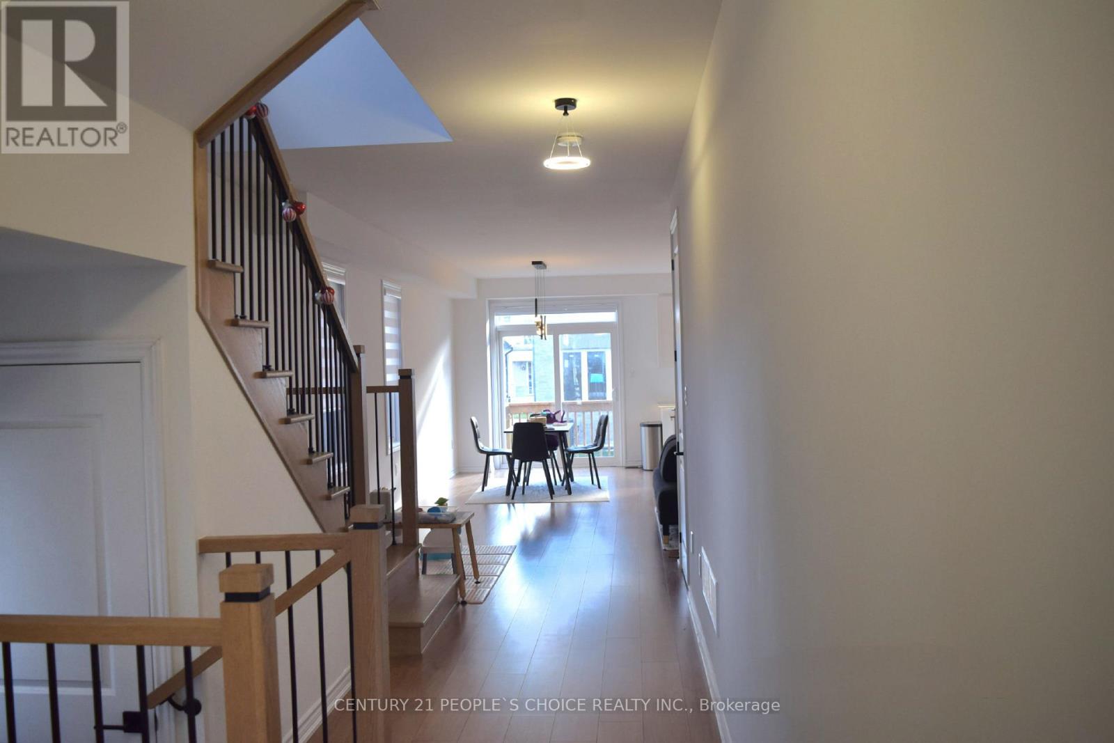 107 Molozzi Street, Erin, Ontario  N0B 1T0 - Photo 2 - X12551996