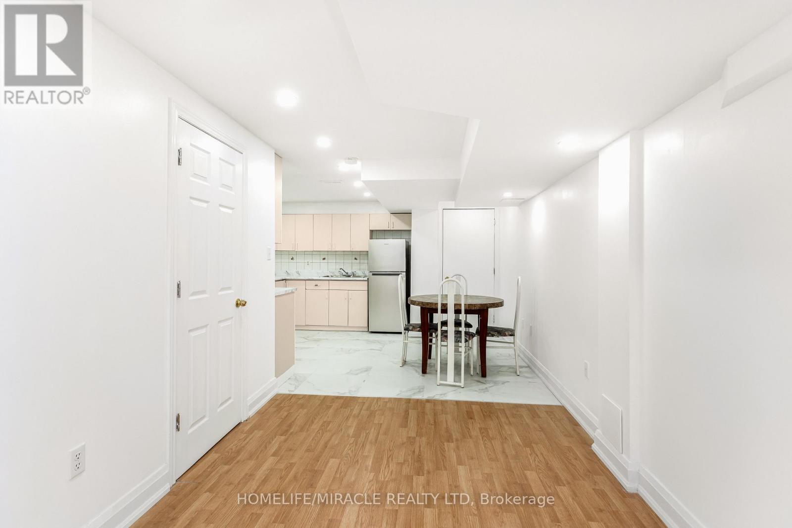 20 Atira Avenue, Brampton, Ontario  L7A 3T3 - Photo 35 - W12558134