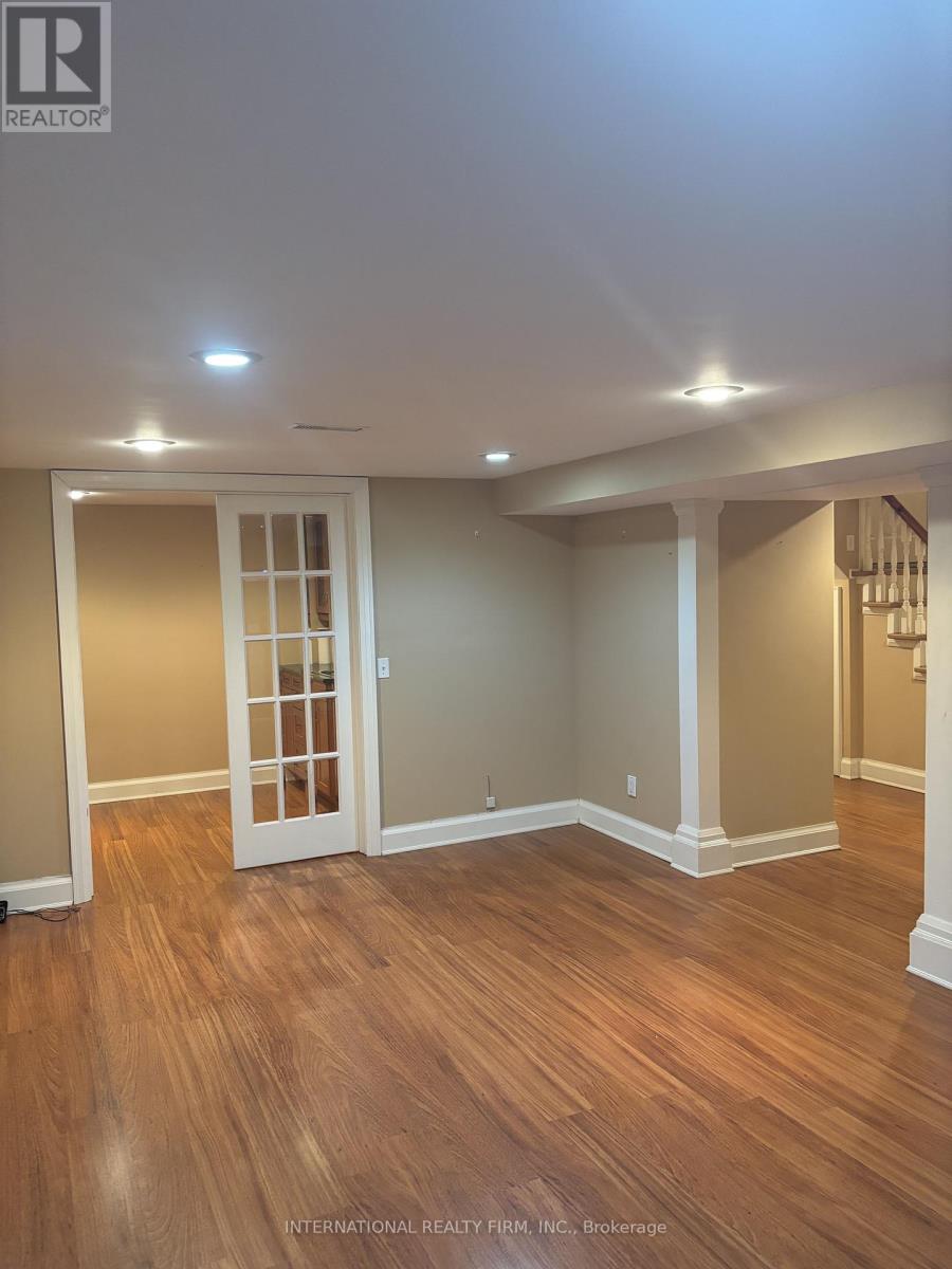 2 Tynevale Drive, Toronto, Ontario  M9R 2B4 - Photo 10 - W12558160