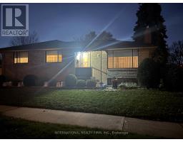 2 TYNEVALE DRIVE, Toronto, Ontario