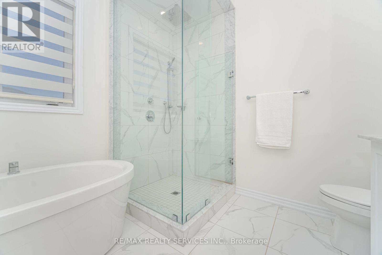 29 Lippa Drive, Caledon, Ontario  L7C 4M3 - Photo 24 - W12558176