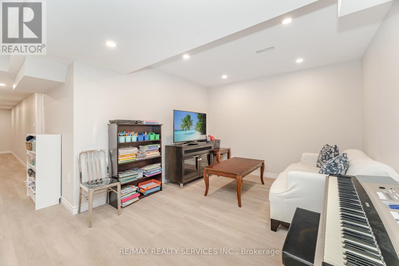 29 Lippa Drive, Caledon, Ontario  L7C 4M3 - Photo 41 - W12558176