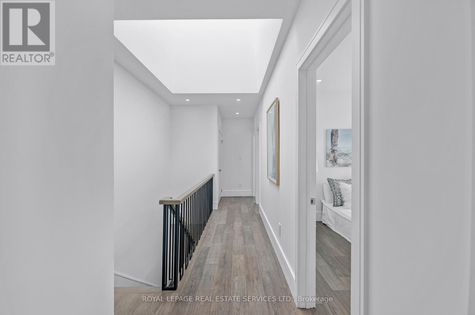 8 Branch Avenue, Toronto, Ontario  M8W 1M7 - Photo 22 - W12558196