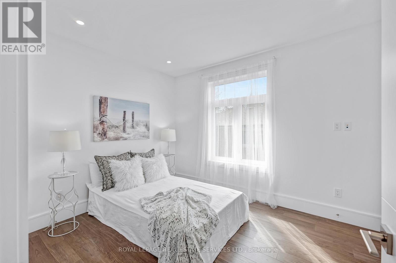 8 Branch Avenue, Toronto, Ontario  M8W 1M7 - Photo 29 - W12558196