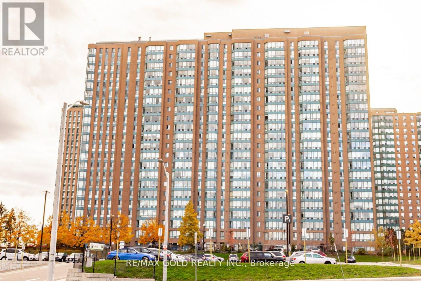 2009 - 115 Hillcrest Avenue, Mississauga, Ontario  L5B 3Y9 - Photo 1 - W12558218