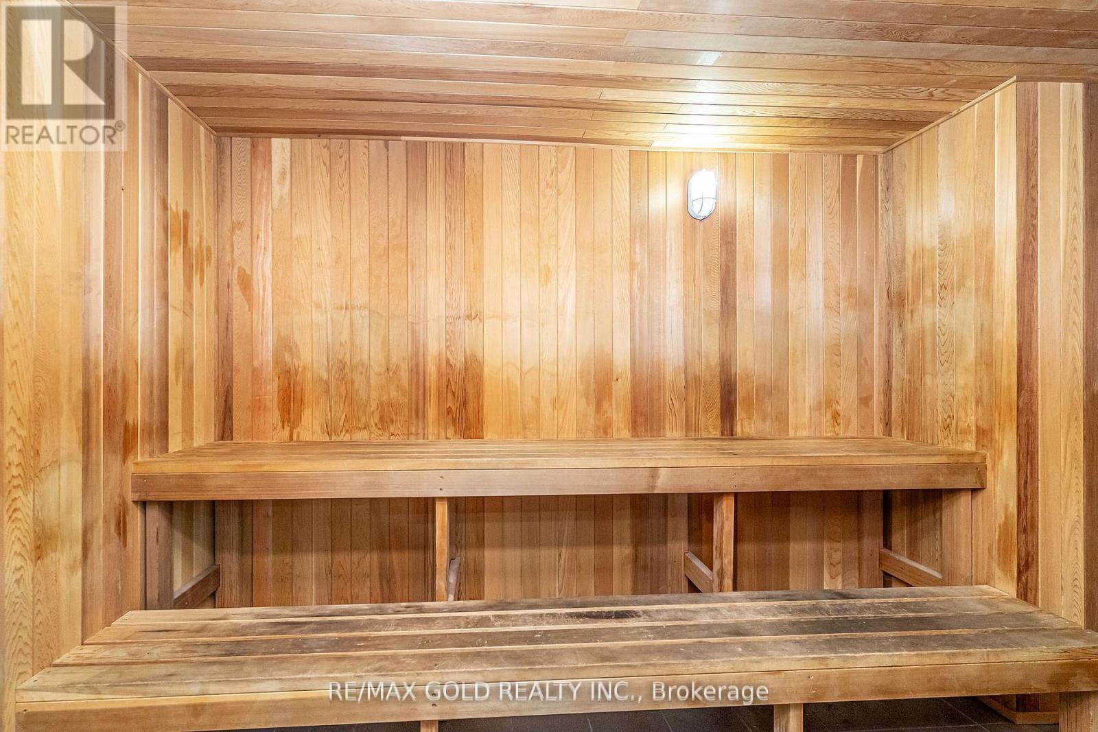 2009 - 115 Hillcrest Avenue, Mississauga, Ontario  L5B 3Y9 - Photo 35 - W12558218