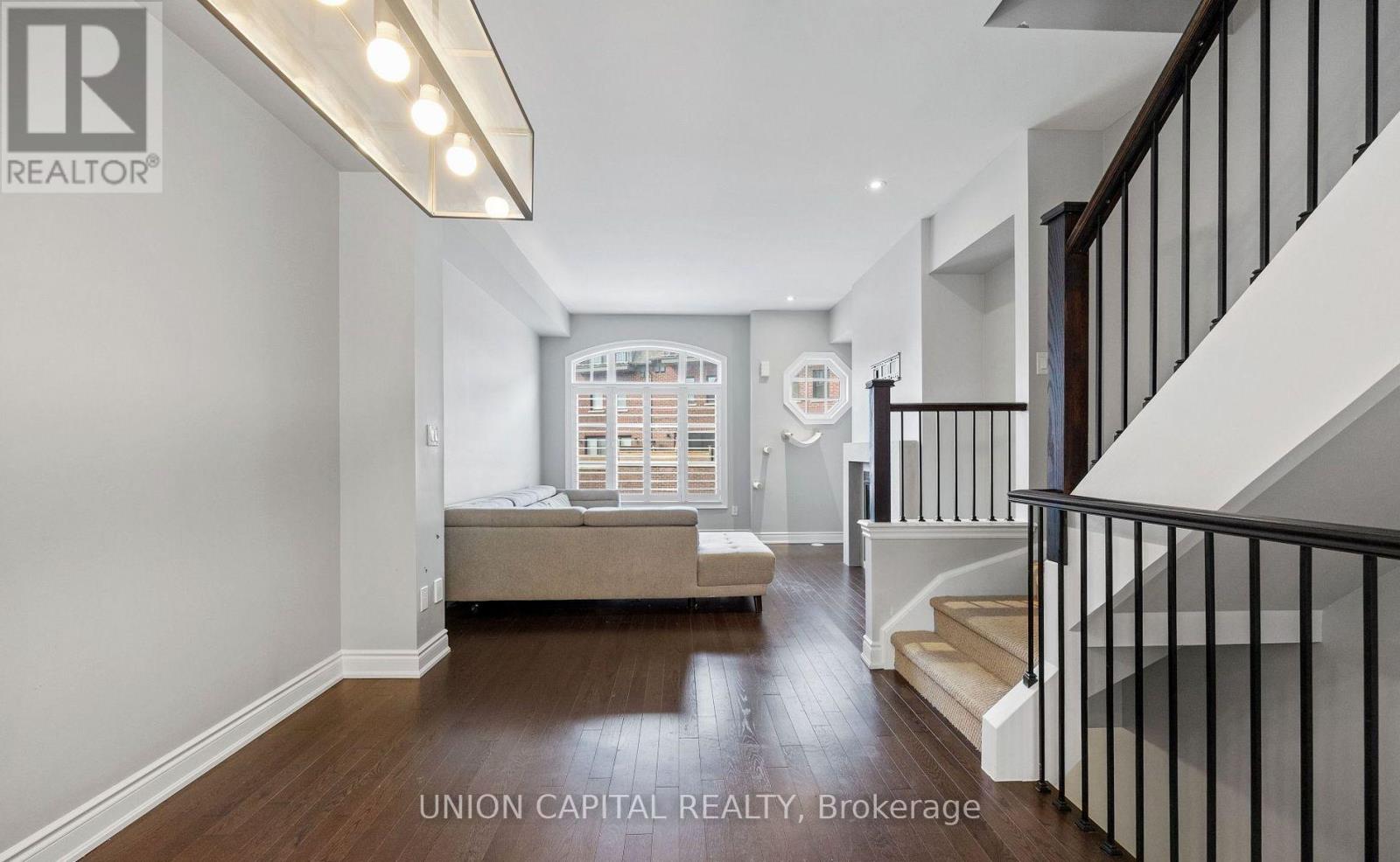 67 - 290 Royalton Common, Oakville, Ontario  L6H 0N4 - Photo 10 - W12558230