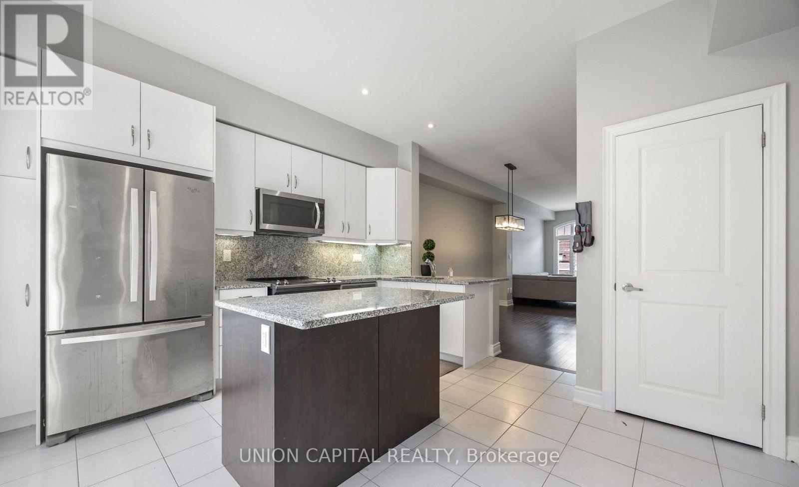 67 - 290 Royalton Common, Oakville, Ontario  L6H 0N4 - Photo 14 - W12558230