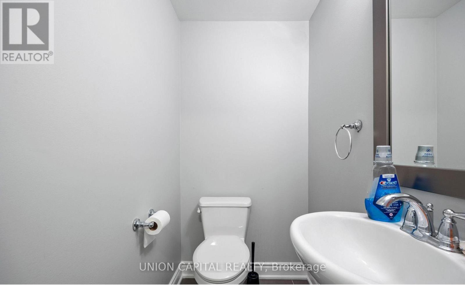 67 - 290 Royalton Common, Oakville, Ontario  L6H 0N4 - Photo 8 - W12558230